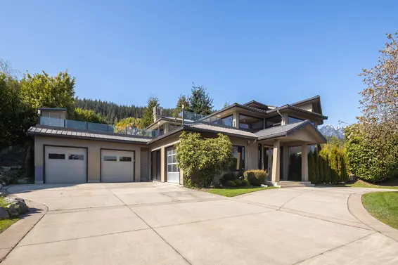 1109 Hillside Road, West Vancouver For Sale - image 3