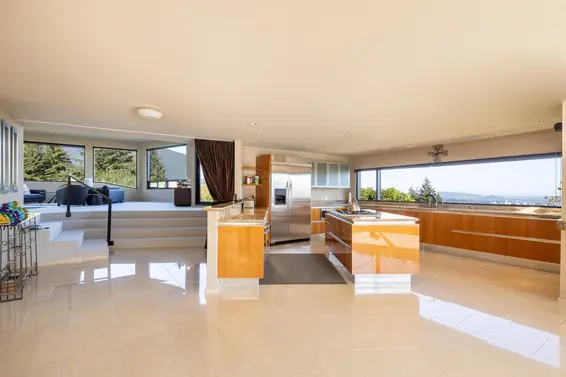 1109 Hillside Road, West Vancouver For Sale - image 5