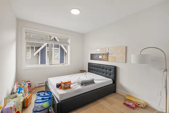 5 115 West Queens Road, North Vancouver For Sale - image 15