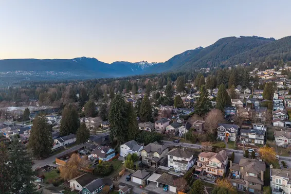 5 115 West Queens Road, North Vancouver For Sale - image 24