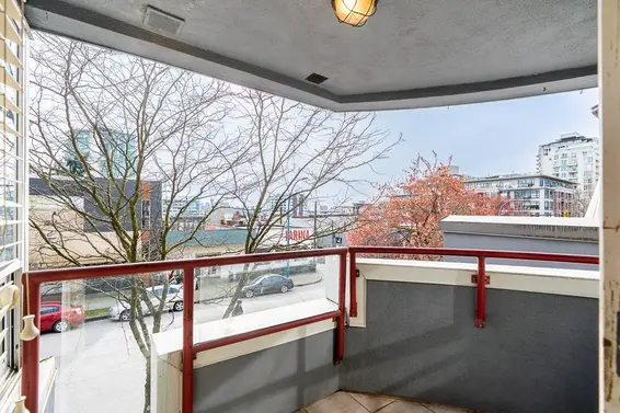 101 120 East 2nd Street, North Vancouver For Sale - image 26