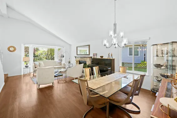 3336 Manning Crescent, North Vancouver For Sale - image 2