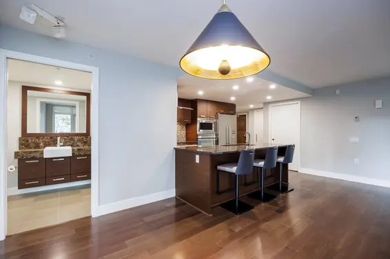 108 210 West 13th Street, North Vancouver For Sale - image 11