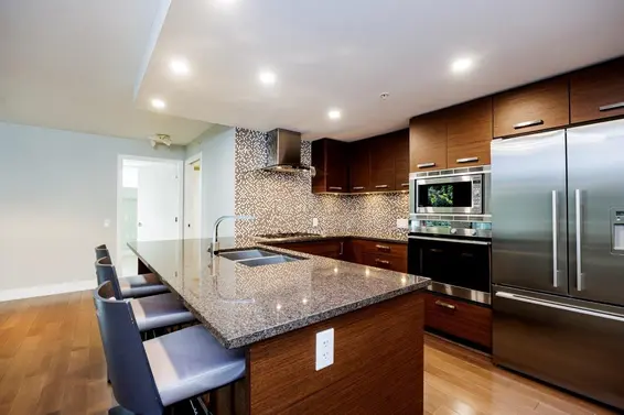 108 210 West 13th Street, North Vancouver For Sale - image 8