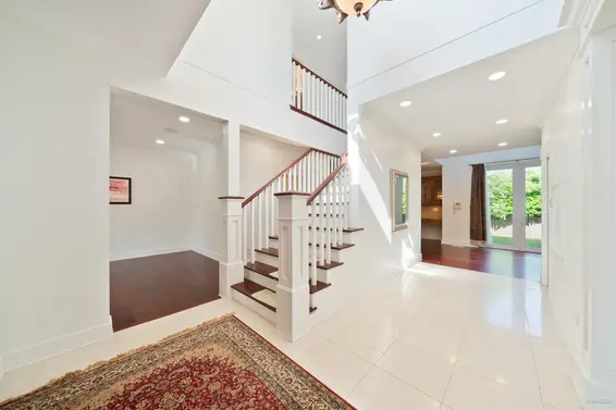 1450 25th Street, West Vancouver For Sale - image 10