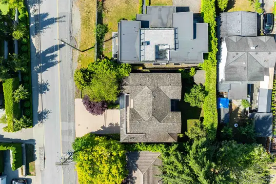 1450 25th Street, West Vancouver For Sale - image 2