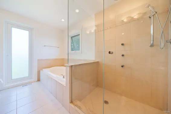 1450 25th Street, West Vancouver For Sale - image 28