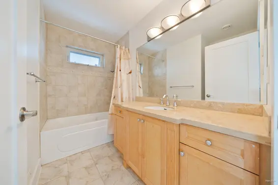 1450 25th Street, West Vancouver For Sale - image 32