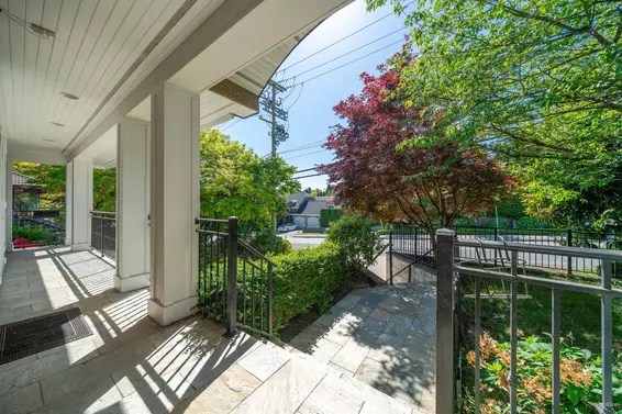 1450 25th Street, West Vancouver For Sale - image 8