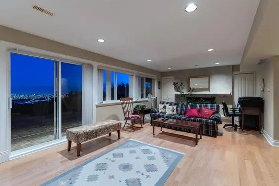 1440 Sandhurst Place, West Vancouver For Sale - image 25