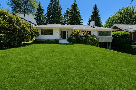 869 Clements Avenue, North Vancouver For Sale - image 15