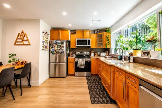 869 Clements Avenue, North Vancouver For Sale - image 6