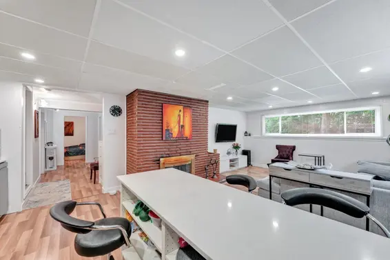 1075 Ruthina Avenue, North Vancouver For Sale - image 12