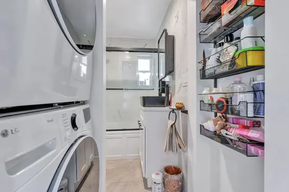 1075 Ruthina Avenue, North Vancouver For Sale - image 33