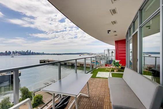 501 185 Victory Ship Way, North Vancouver