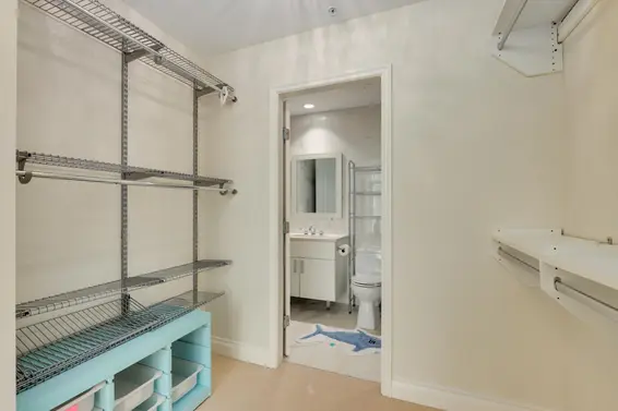 501 185 Victory Ship Way, North Vancouver For Sale - image 20