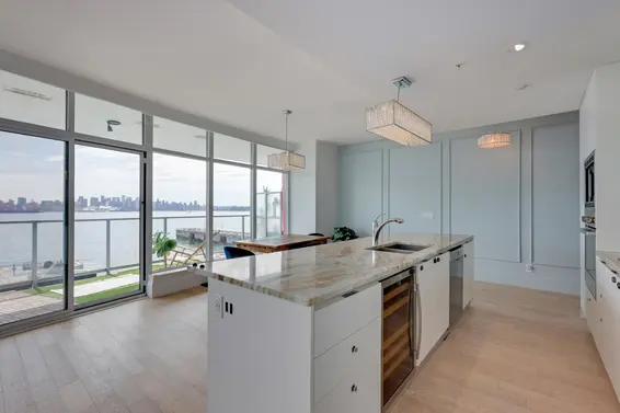 501 185 Victory Ship Way, North Vancouver For Sale - image 6