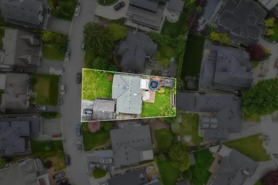 3149 Beverley Crescent, North Vancouver For Sale - image 3