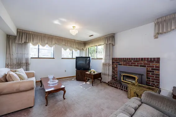 2025 St. Andrews Avenue, North Vancouver For Sale - image 29