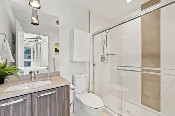409 733 West 14th Street, North Vancouver For Sale - image 20