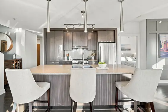 409 733 West 14th Street, North Vancouver For Sale - image 6