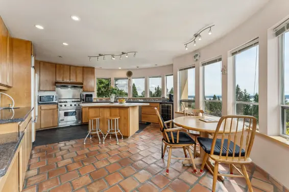 2735 Skilift Place, West Vancouver For Sale - image 6