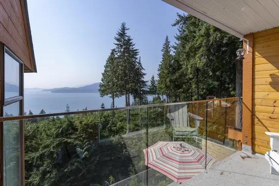 270 Mountain Drive, Lions Bay For Sale - image 16