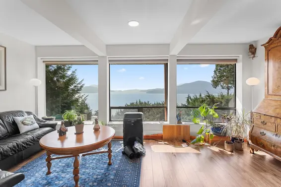 270 Mountain Drive, Lions Bay For Sale - image 29