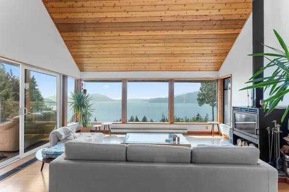 270 Mountain Drive, Lions Bay For Sale - image 5