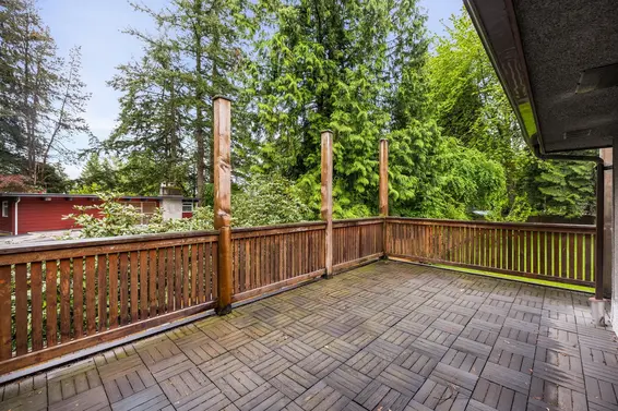 1561 Merlynn Crescent, North Vancouver For Sale - image 16