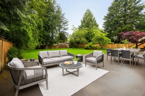 1561 Merlynn Crescent, North Vancouver For Sale - image 34