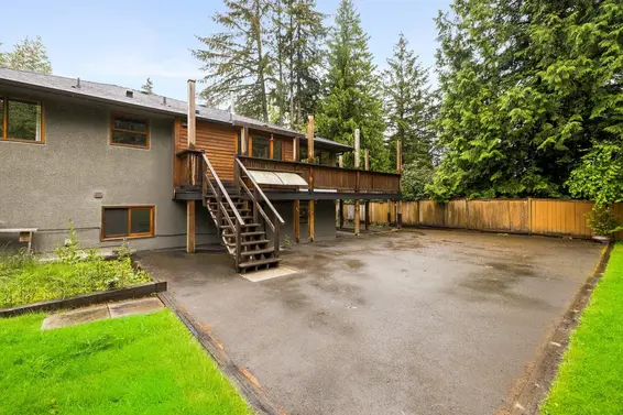 1561 Merlynn Crescent, North Vancouver For Sale - image 37
