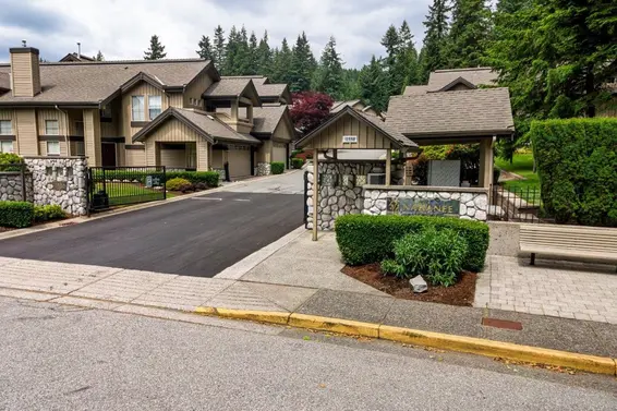 50 1550 Larkhall Crescent, North Vancouver For Sale - image 37