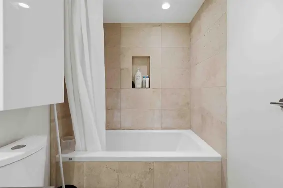 408 112 East 13th Street, North Vancouver For Sale - image 15