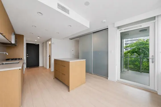 408 112 East 13th Street, North Vancouver For Sale - image 9
