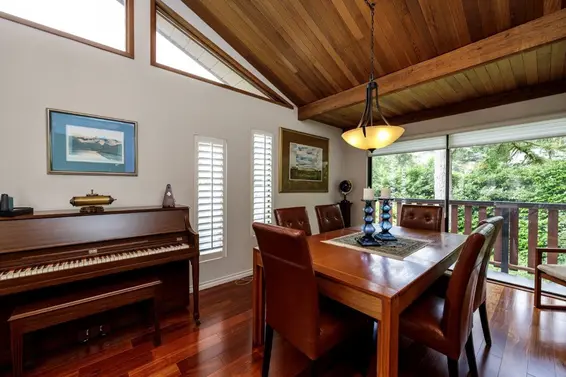 4588 Cliffmont Road, North Vancouver For Sale - image 10