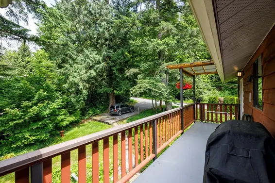 4588 Cliffmont Road, North Vancouver For Sale - image 35