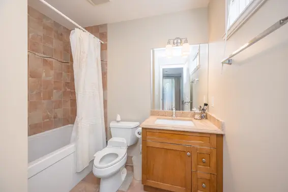 2349 Marine Drive, West Vancouver For Sale - image 22