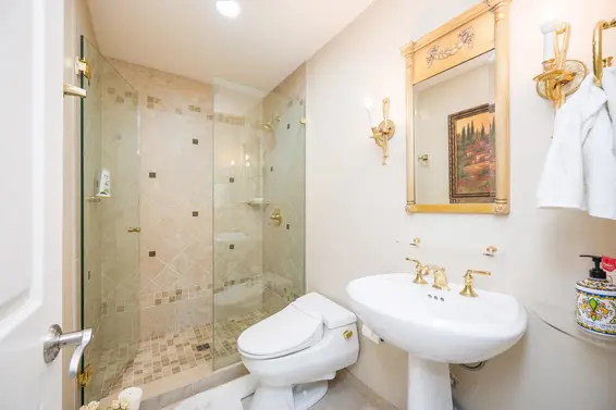 2349 Marine Drive, West Vancouver For Sale - image 27
