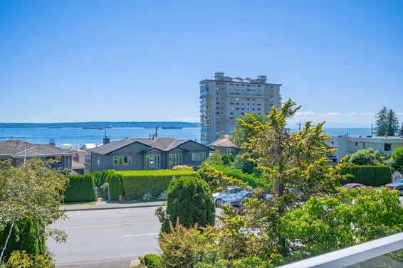2349 Marine Drive, West Vancouver For Sale - image 29