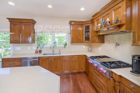 2349 Marine Drive, West Vancouver For Sale - image 9