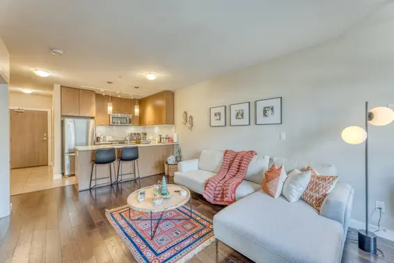 302 1182 West 16th Street, North Vancouver For Sale - image 3