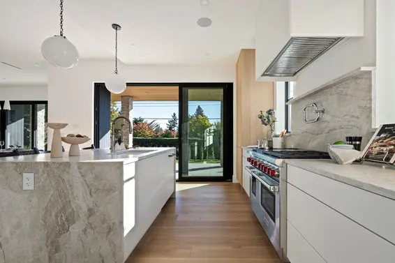 1709 Ottawa Avenue, West Vancouver For Sale - image 10