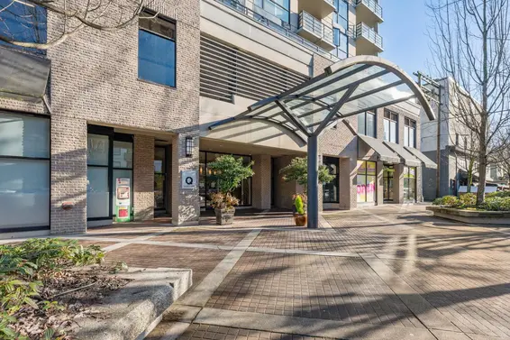 1001 124 West 1st Street, North Vancouver For Sale - image 3