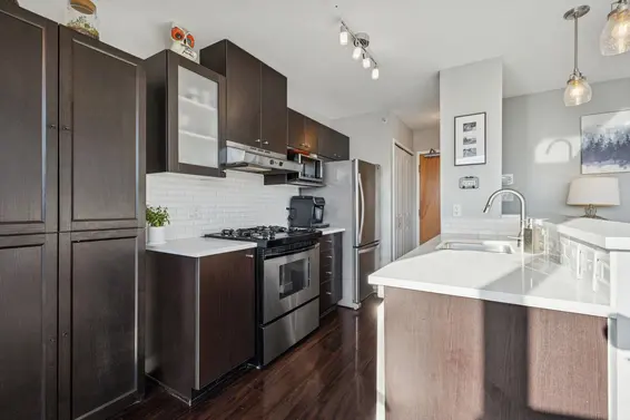 1001 124 West 1st Street, North Vancouver For Sale - image 5