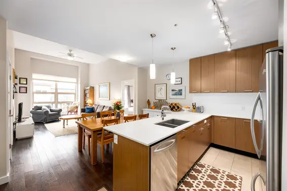 402 1177 Marine Drive, North Vancouver For Sale - image 7