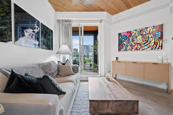 614 108 East 8th Street, North Vancouver For Sale - image 6