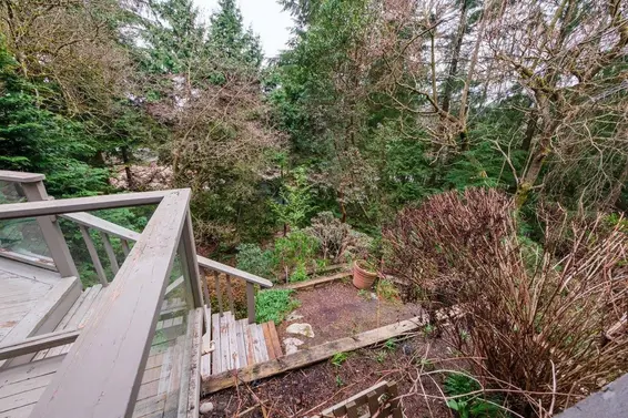 5615 Eagle Court, North Vancouver For Sale - image 35