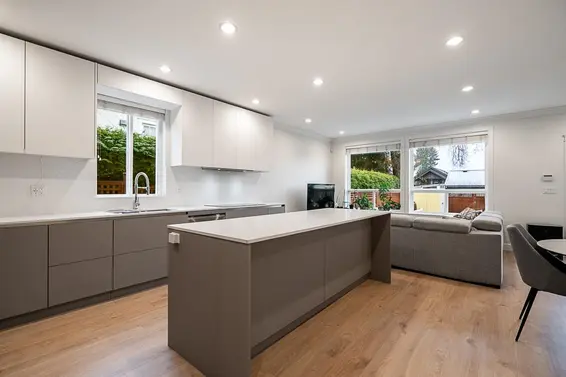 359 East 13th Street, North Vancouver For Sale - image 10