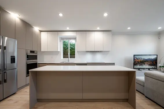 359 East 13th Street, North Vancouver For Sale - image 13